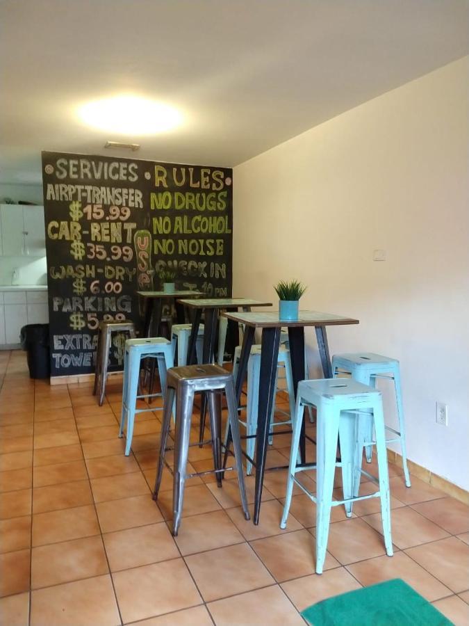 Hostel Brazilian ไมอามี ภายนอก รูปภาพ