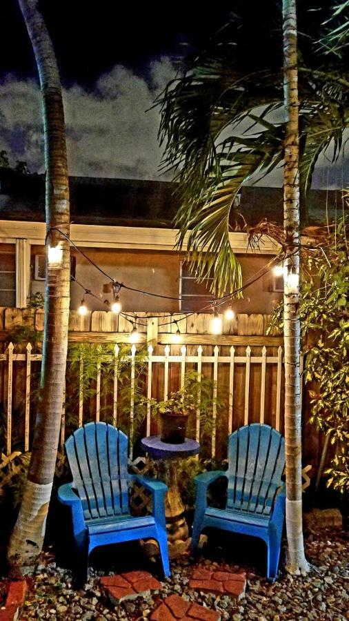 Hostel Brazilian ไมอามี ภายนอก รูปภาพ